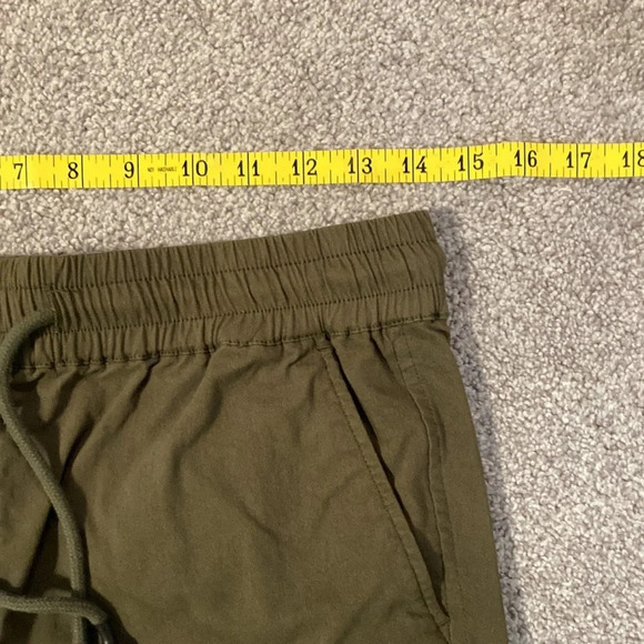 Olive Stretch Capri Pants - Picture 4 of 12